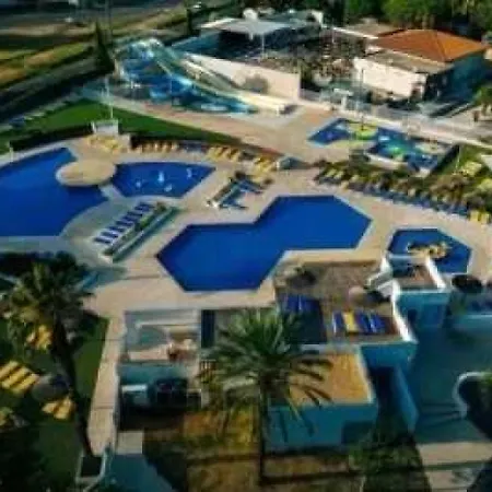 Zecamping 4 Etoiles 3km Parc Aquatique Mobil-home Tv Bbq Clim 33m2 Campingplatz Saint-Cyprien (Pyrenees-Orientales)