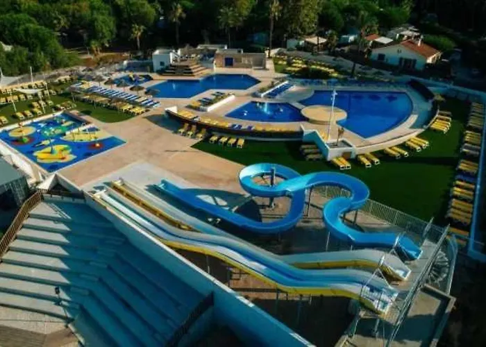 캠프장 4 Etoiles - Parc Aquatique - Eehhd0 *